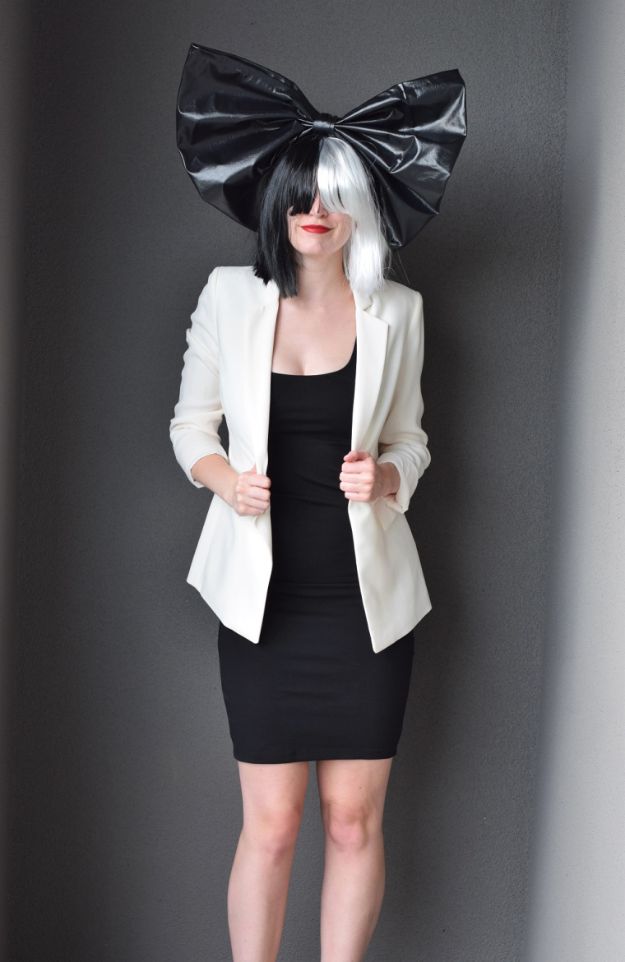 Teen Costume Ideas - DIY Sia Costume - Easy Costumes for Halloween - Cheap DIY Costumes for Teens - Scary, Spooky, Ideas for Couples, Groups and Friends - Quick Last Minute Hallloween Costumes, Best Celebrity Ideas - Dolls, Zombies, Ghosts, Makeup Tutorials Teenagers Dress Up Idea-