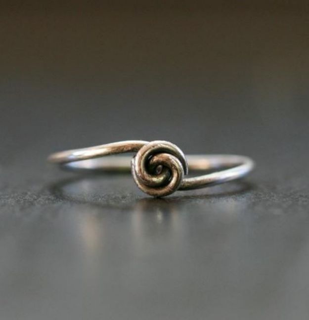 DIY Rings - Lovely Wire Knot Ring