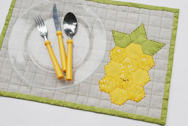 Pineapple Crafts - Pineapple Quilted Placemat - Cute Craft Projects That Make Cool DIY Gifts - Wall Decor, Bedroom Art, Jewelry Idea