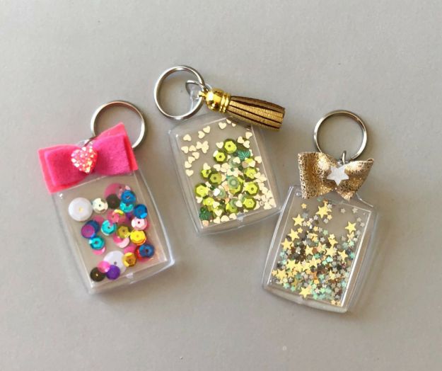 Easy Crafts for Teen Girls | DIY Confetti Keychain l Fun Craft and DIY Ideas for Teenagers and Tween Girl | Room Decor and Gifts