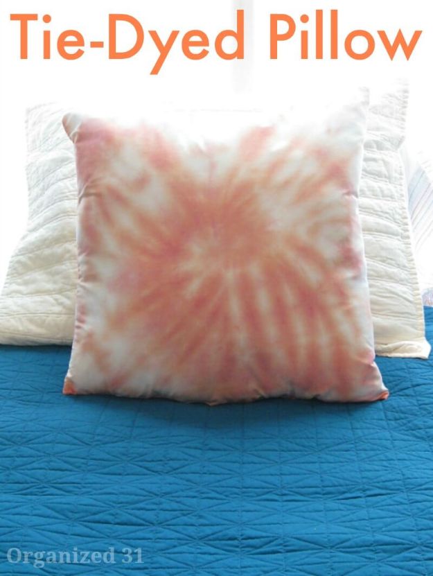 Easy Crafts for Teen Girls | Tie Dyed Pillow l Fun Craft and DIY Ideas for Teenagers and Tween Girl | Room Decor and Gifts